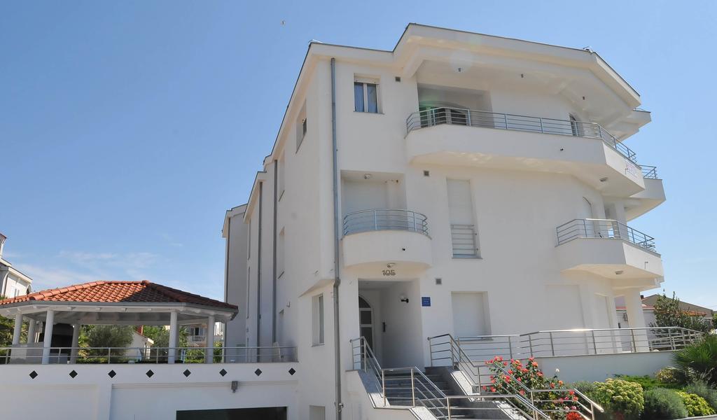 Luxury Apartments Zana 자다르 외부 사진
